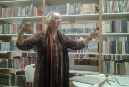 Próba chóru LARGO  w radziejowskiej bibliotece.