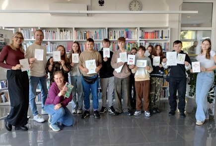 Dzisiaj w naszej bibliotece odbyły się warsztaty rysowania i pisania komiksów