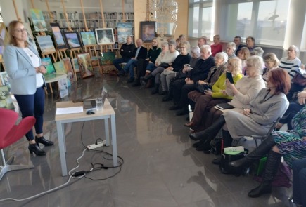 Dzisiaj w bibliotece gościliśmy dr Katarzynę Wardę