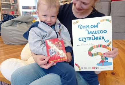 "MAŁA KSIĄŻKA - WIELKI CZŁOWIEK".