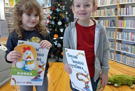 Dyplomy i nagrody książkowe w ramach akcji „Mała książka – wielki człowiek”