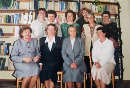 Z okazji Dnia Bibliotekarza wspominamy dziś osoby, które przez lata tworzyły naszą bibliotekę.