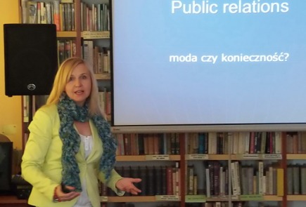 w Miejskiej i Powiatowej Bibliotece Publicznej w Radziejowie odbył się wykład   dla słuchaczy Uniwersytetu III Wieku