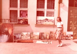 Radziejów - wystawa poplenerowa, kiermasz obrazów koło Domu Kultury,  Niedziela 14.07.1985r.