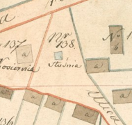 Studnia, rok 1820 - na tak zwanym Zdrojku, przy dzisiejszej ulicy Podgórnej.